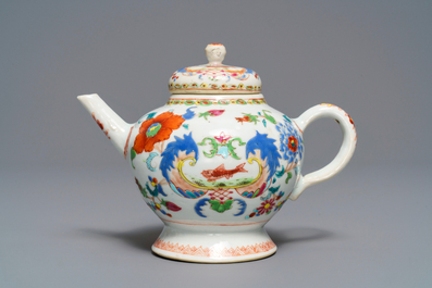 A Chinese famille rose 'Pompadour' teapot and cover, Qianlong