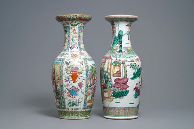 Deux vases en porcelaine de Chine famille rose, 19&egrave;me