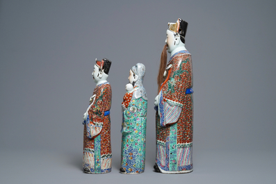 Three Chinese famille rose figures of star gods, 19/20th C.