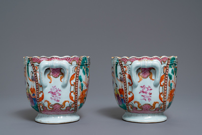 A pair of Chinese famille rose 'Mandarin' wine coolers, Qianlong