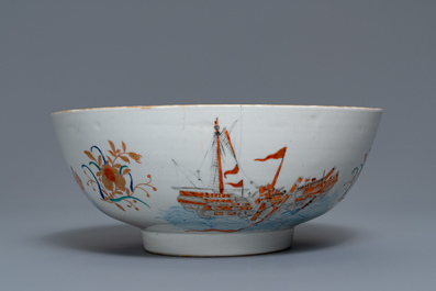 A rare Chinese verte-Imari bowl with a wrecked threemaster, Qianlong