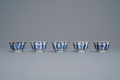 Ten Chinese blue and white 'Long Eliza' cups and saucers, Kangxi