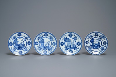 Douze assiettes en porcelaine de Chine en bleu et blanc, Kangxi