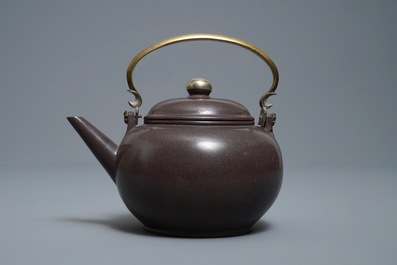 A Chinese Bencharong Thai market polished Yixing stoneware teapot, 19th C.