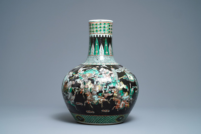 A Chinese famille verte black-ground 'war scene' vase, 19th C.