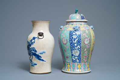 A Chinese famille rose vase with cover and a blue and white crackle-glazed vase, 19th C.