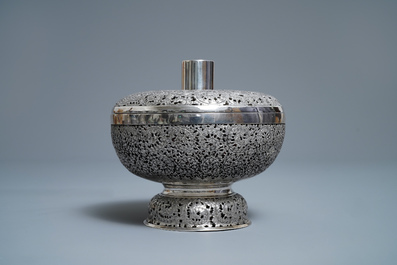 A Chinese or Vietnamese reticulated silver bowl and cover with glass inside, 20th C.