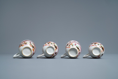 Un service &agrave; th&eacute; de 17 pi&egrave;ces en porcelaine de Chine famille rose de style Meissen, Qianlong