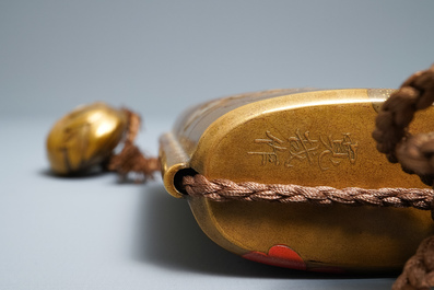 Three Japanse lacquer inro with netsuke and a lacquer box and cover, Meiji, 19th C.