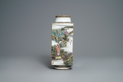 Un vase de forme cong en porcelaine de Chine famille rose, sign&eacute; Zhang Songmao, dat&eacute; 2002