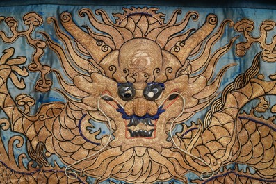 A Chinese gold-thread embroidered silk dragon wall tapestry, 19th C.