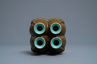 A Chinese conjoined four-part brown-glazed vase, Qianlong mark, 19/20th C.