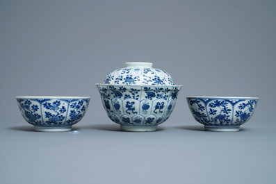 Five Chinese blue and white bowls, Kangxi/Yongzheng