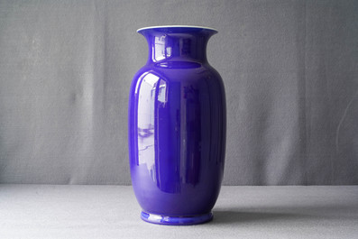 A Chinese monochrome 'sacrifical blue' vase, 19th C.