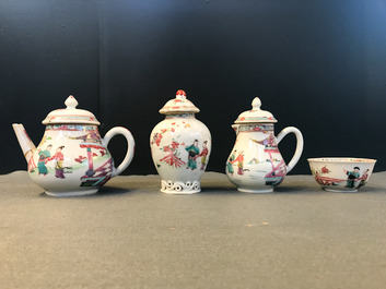 Een Chinees famille rose 18-delig theeservies, Yongzheng