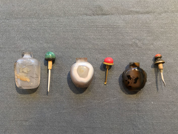 Six Chinese needle quartz and agate snuff bottles, 19/20th C.