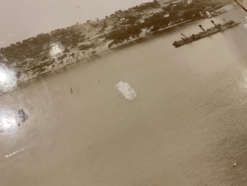 Een album met negen zilver gelatine albumine foto's, w.o. de Bund in Shanghai, gedat. 1899