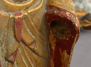 Two large Chinese gilt-lacquered wood figures of Guanyin, 18/19th C.