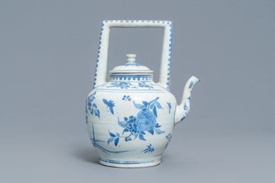 A large Chinese blue and white 'insects and flower sprigs' teapot and cover, Hatcher cargo shipwreck, Transitional period