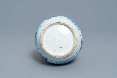 A Chinese blue and white vase with floral design, Wanli