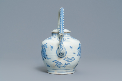 A large Chinese blue and white 'insects and flower sprigs' teapot and cover, Hatcher cargo shipwreck, Transitional period