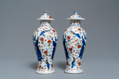 Six pi&egrave;ces en porcelaine de Chine, 19/20&egrave;me