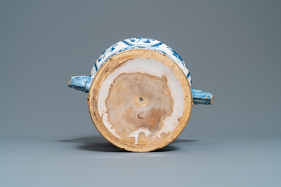 A large blue and white two-handled urn with floral design, Makkum, 18th C.