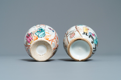 Deux th&eacute;i&egrave;res et deux bo&icirc;tes &agrave; th&eacute; en porcelaine de Chine famille rose, Qianlong