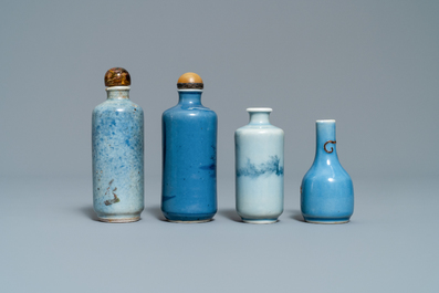 Seven Chinese miniature vases and snuff bottles, 19/20th C.