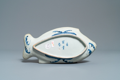 Quatre coupes en porcelaine de Japon en bleu et blanc, 17/18&egrave;me