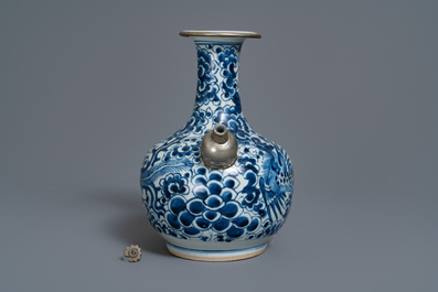 A Chinese silver-mounted blue and white Vietnamese market 'Bleu de Hue' kendi, 19th C.