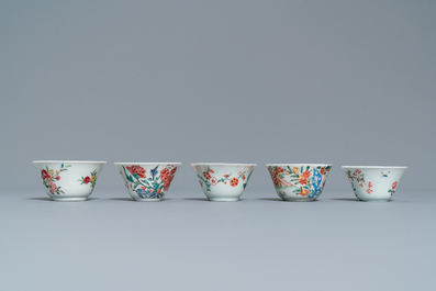 Treize soucoupes et neuf tasses en porcelaine de Chine, Kangxi/Qianlong