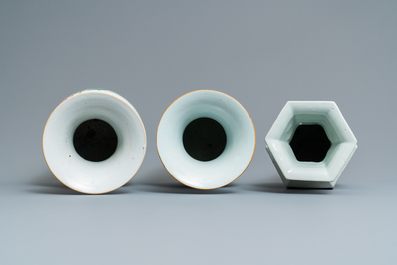 Trois vases en porcelaine de Chine qianjiang cai, 19/20&egrave;me