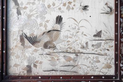 A Chinese mother-of-pearl-inlaid wooden screen with silk embroidery, 19th C.