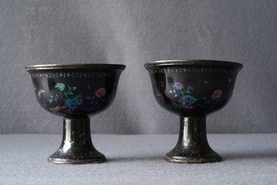 A pair of Chinese lac burgaut&eacute; stem cups, Kangxi