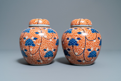 Two pairs of Chinese coral-ground jars and a flamb&eacute;-glazed bottle vase, 19/20th C.