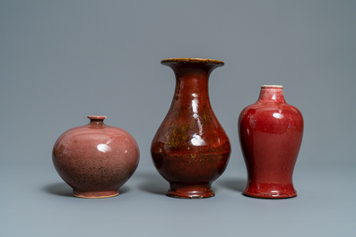 Three Chinese langyao and red flamb&eacute;-glazed vases, 19/20th C.