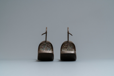 A pair of Japanese 'abumi' stirrups with 'raden' inlay of mother-of-pearl, Edo, 18th C.