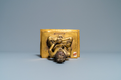 Une figure du Bouddha en bronze dor&eacute;, Sino-Tibet, 17/18&egrave;me
