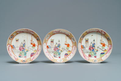 Dix pi&egrave;ces en porcelaine de Chine famille rose &agrave; d&eacute;cor mandarin, Qianlong