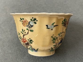 Onze tasses et soucoupes en porcelaine de Chine famille verte, Kangxi