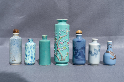 Seven Chinese miniature vases and snuff bottles, 19/20th C.