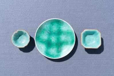 Seven Chinese monochrome green and turquoise porcelain wares, 19/20th C.