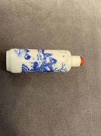 Nine Chinese blue and white snuff bottles, 19/20th C.