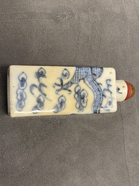 Nine Chinese blue and white snuff bottles, 19/20th C.