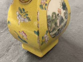 A Chinese yellow-ground famille rose vase, 19/20th C.