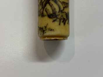 Twelve Chinese monochrome and sancai-glazed snuff bottles, 19/20th C.