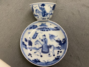 Vier Chinese blauw-witte koppen en schotels, Kangxi