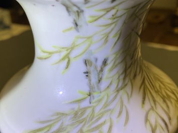 A Chinese qianjiang cai vase, signed Zhang Ying, 19/20th C.