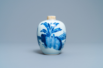 Een Chinese blauw-witte dekselpot, Chenghua merk, Kangxi